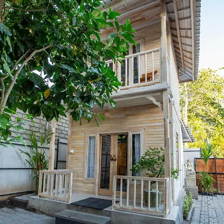 Dea Villa Padang Padang